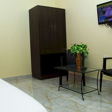Rbr Suites Calangute Exterior photo